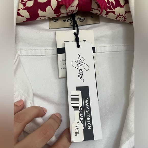 🇨🇦 NWT Lola jeans white jacket size small - Picture 2 of 9